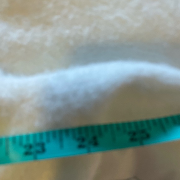 Tahari cardigan 1X in Chanel-style with gold toned buttons - Picture 10 of 13